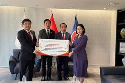 Trao tặng App học tiếng Việt: Chung tay gìn giữ tiếng Việt trong cộng đồng người Việt Nam tại Hàn Quốc