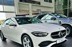Triệu hồi bổ sung hàng trăm xe Mercedes-Benz tại Việt Nam do lỗi khoá cửa