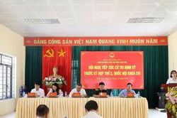 Chủ nhiệm Ủy ban Kiểm tra Trung ương Trần Sỹ Thanh tiếp xúc cử tri tại Lạng Sơn