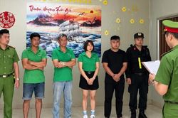 Lật tẩy đường dây 'hô biến' gần 24.000 tấn phân bón giá rẻ thành hàng 'Bỉ'