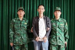 Bắt giữ đối tượng người nước ngoài nhập cảnh trái phép vào Việt Nam