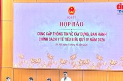 Bộ Y tế n&oacute;i g&igrave; về giải ph&aacute;p quản l&yacute; gi&aacute; thiết bị y tế