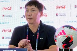 FIFA ASEAN Cup 2016: HLV Kim Sang Sik đặt mục tiêu thắng Pakistan