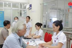 Để người cao tuổi không là 'gánh nặng'