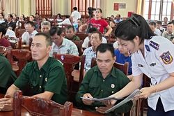Thắt chặt tình quân dân qua chương trình 'Cảnh sát biển với đồng bào dân tộc, tôn giáo'