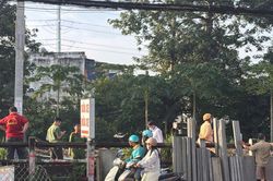 Va chạm với tàu hỏa, người đàn ông tử vong