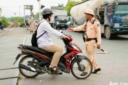 Xử lý 376 trường hợp vi phạm giao thông đường sắt trong 7 ngày