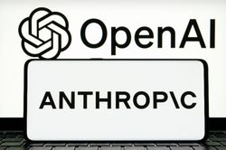 Mỹ điều tra OpenAI, Anthropic giữa loạt sự cố do tác nhân AI