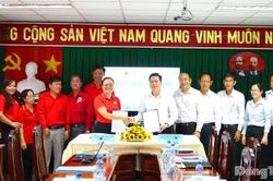 Phối hợp hỗ trợ nhân đạo, phát triển sinh kế bền vững