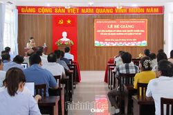 Bế giảng lớp bồi dưỡng kỹ năng giải quyết khiếu nại, tố cáo và định hướng dư luận ở cơ sở