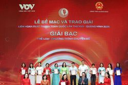 Chủ tịch UBND tỉnh tặng bằng khen 7 nhóm tác giả của Báo và PTTH Lâm Đồng có tác phẩm đạt giải toàn quốc