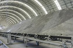 Xi măng đồng loạt tăng giá, thiết lập mặt bằng mới từ đầu tháng 10