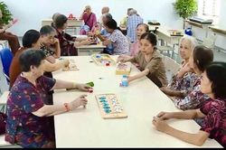 Dưỡng lão bán trú - thêm điểm tựa cho người cao tuổi