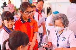Đưa chính sách an sinh đến từng người dân Thủ đô