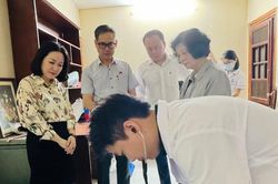 Phường Kim Liên khám, chăm sóc sức khỏe miễn phí cho người cao tuổi