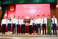 Ông Phùng Huy Diễn được bầu làm Chủ tịch UBND xã Quốc Oai