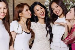 Hội bạn thân từ thanh xuân đến trưởng thành của Hoàng Oanh gây chú ý