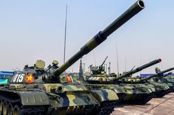 T-34, T-54/T-55 và T-90S: 3 thế hệ xe tăng tiêu biểu
