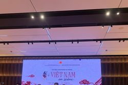 Đưa nghệ thuật sân khấu Việt đến với công chúng Pháp