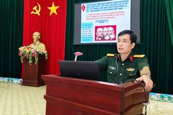 Nâng tầm tư duy lý luận chính trị cho cán bộ quân sự cấp xã