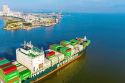 Tư duy quản trị mới đánh thức tiềm năng biển