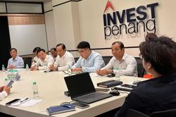 Chủ tịch UBND TPHCM Nguyễn Văn Được làm việc tại bang Penang, Malaysia
