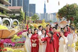 Chính phủ chốt phương án nghỉ Tết Nguyên đán Đinh Mùi 7 ngày