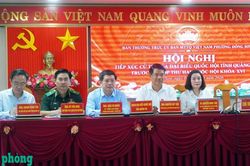 Đoàn đại biểu Quốc hội tỉnh Quảng Trị tiếp xúc cử tri trước Kỳ họp thứ 2