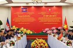 Việt Nam - Campuchia tiếp tục phối hợp bảo vệ, phát huy giá trị Đài Hữu nghị