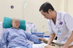 Người mẹ 27 tuổi mắc ung thư xương, mong mỏi giữ lại đôi chân