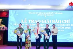 TP Hồ Chí Minh nâng chất tác phẩm bảo vệ nền tảng tư tưởng Đảng