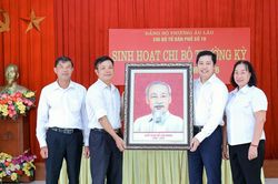 Bí thư Tỉnh ủy Dương Quốc Huy: Chi bộ phải gần dân, sát dân, rõ việc, rõ người, rõ kết quả