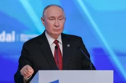 Tổng thống Nga Vladimir Putin cảnh báo nguy cơ leo thang căng thẳng với phương Tây