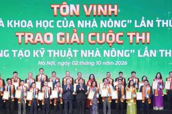 Lào Cai có 2 cá nhân được tôn vinh tại Chương trình “Nhà khoa học của nhà nông”