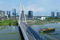 GRDP TP.HCM quý III tăng 9,86%, áp lực dồn lên quý cuối năm