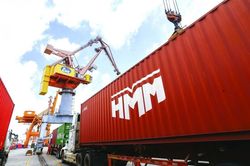 Phía sau triển vọng tích cực vẫn là bài toán về chất lượng