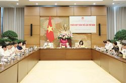 Chuyển từ kiểm soát từng khâu riêng lẻ sang quản lý toàn bộ chuỗi giá trị