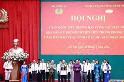 Chuyện ở A Du&ocirc;ng - th&ocirc;n vừa được Bộ trưởng Bộ C&ocirc;ng an khen thưởng, vinh danh
