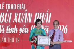 Giải thưởng Bùi Xuân Phái – Vì tình yêu Hà Nội tôn vinh nhà thơ Bằng Việt