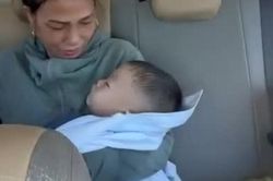 Chạy đua với thời gian, CSGT Nghệ An cứu bé trai 1 tuổi