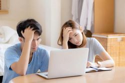 Tôi từ chối góp 300 triệu xây nhà cho em vợ, mẹ vợ đòi lại 4 cây vàng hồi môn