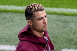 LĐBĐ Bồ Đào Nha muốn tránh viễn cảnh đau lòng, 'xuống nước' mong Ronaldo trở lại