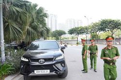 Công an phường Xuân Đỉnh tăng cường xử lý vi phạm trật tự đô thị sau phản ánh