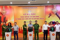 Phường Ba Đình ra mắt trung tâm giáo dục cộng đồng về PCCC và CNCH