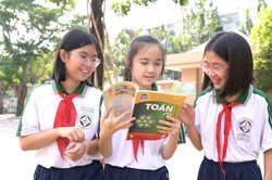 Cả nước sử dụng một bộ sách giáo khoa thống nhất, phát hành miễn phí từ 2028