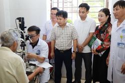 Hà Tĩnh tăng tốc phủ kín khám sức khỏe toàn dân