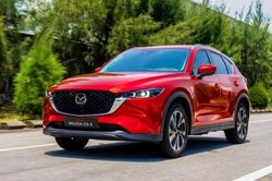 Đáy mới ở nhóm SUV cỡ C, Mazda CX-5 giá từ 638 triệu ở đại lý