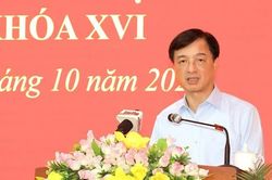 Đồng chí Nguyễn Duy Ngọc tiếp xúc cử tri thành phố Cần Thơ