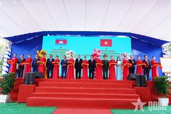 An Giang: Khai trương cặp Cửa khẩu quốc tế đường bộ Khánh Bình-Chrey Thom