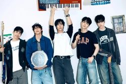 N.Flying 'toả sáng' với phong cách đời thường cho lần trở lại
